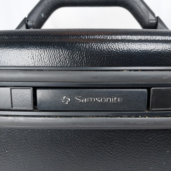 Samsonite Silhouette 5 Hard Cosmetic Train Case 1993 Key Mirror Tray Black - Picture 3 of 10